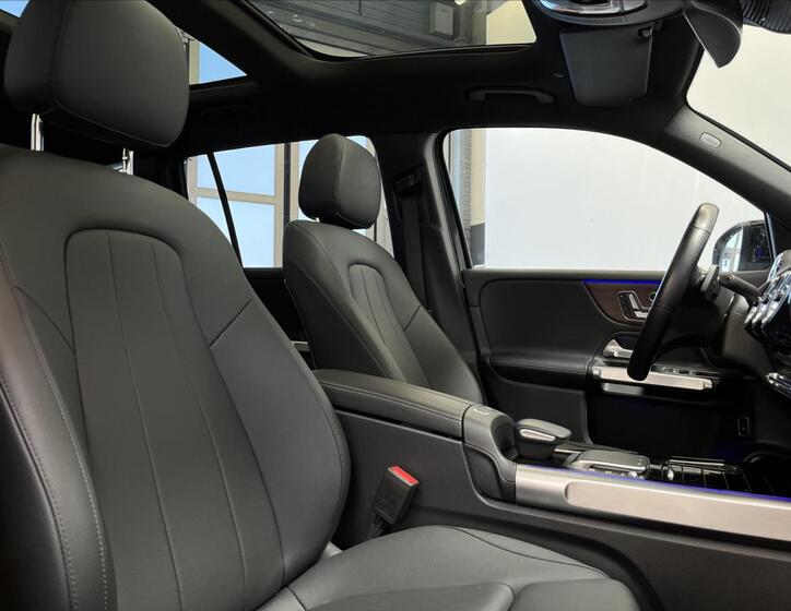 Mercedes-Benz GLB 15