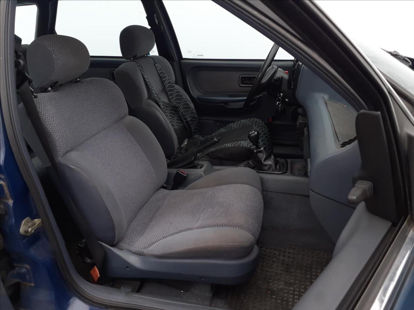Ford Scorpio 11