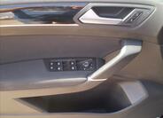 Volkswagen Touran 8