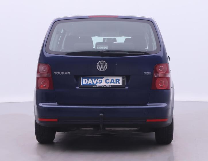 Volkswagen Touran 6