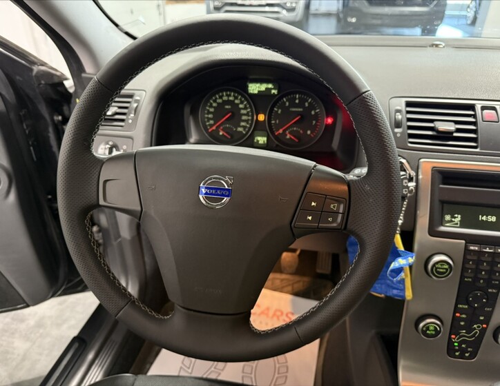 Volvo V50 8