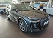 Audi Q6 3