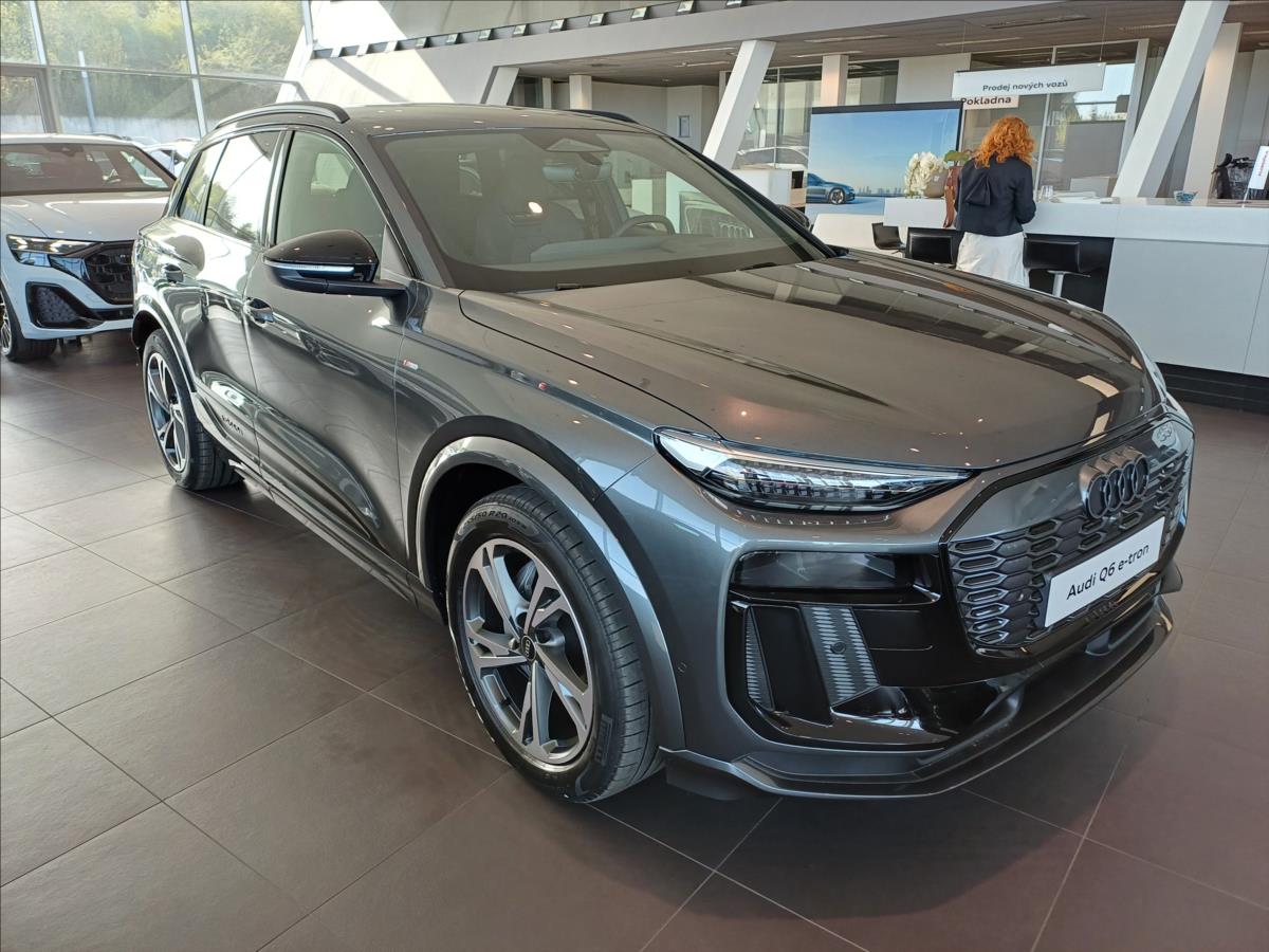 Audi Q6
