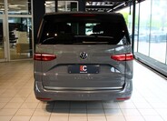 Volkswagen Multivan 5