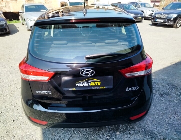 Hyundai ix20 4