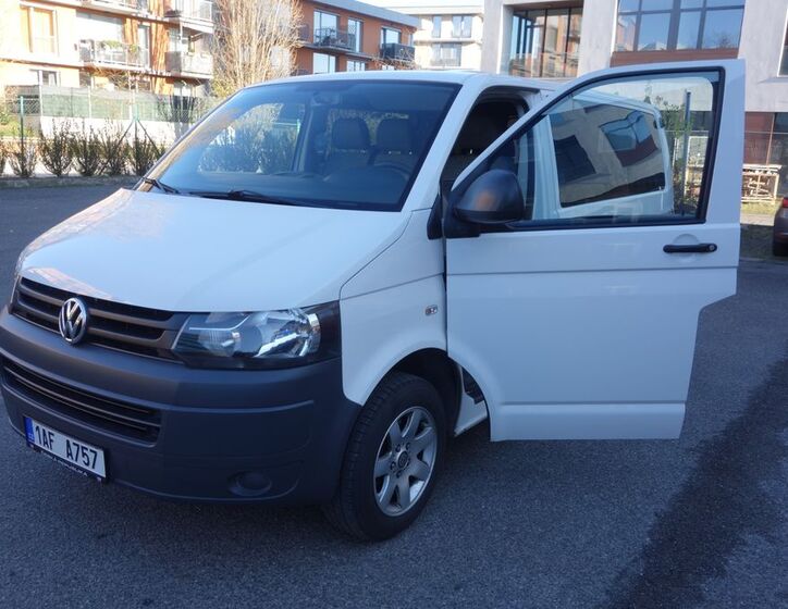 Volkswagen Transporter 13