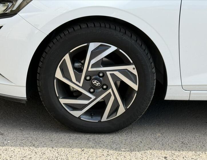 Hyundai i20 22