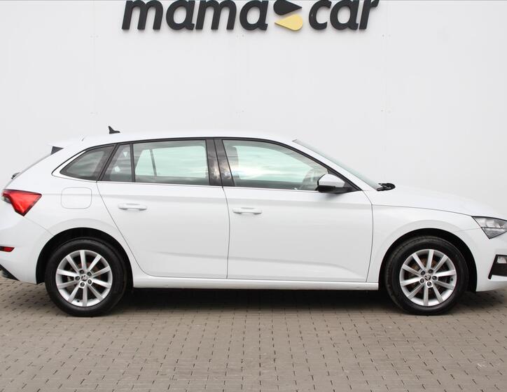 Škoda Scala 8