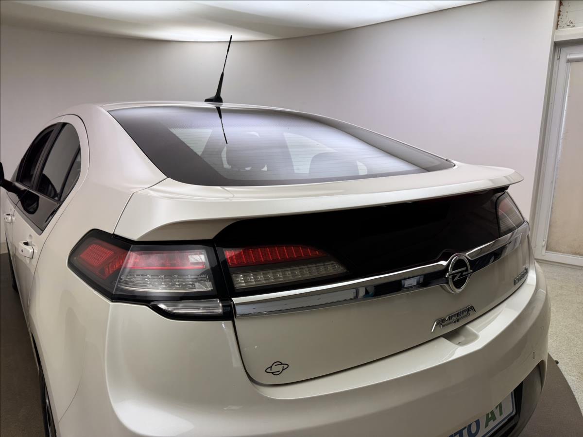 Opel Ampera