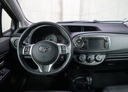 Toyota Yaris 15