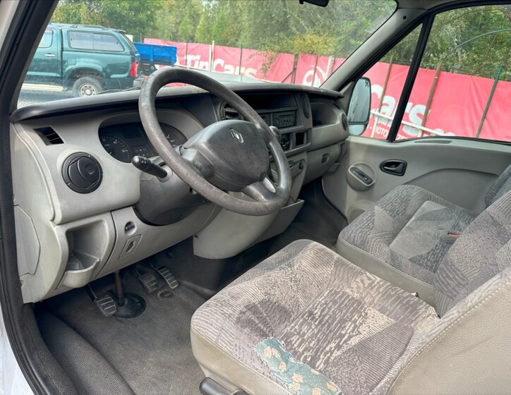 Renault Master 7