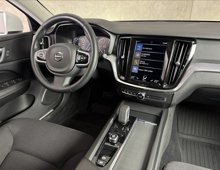 Volvo V60 17