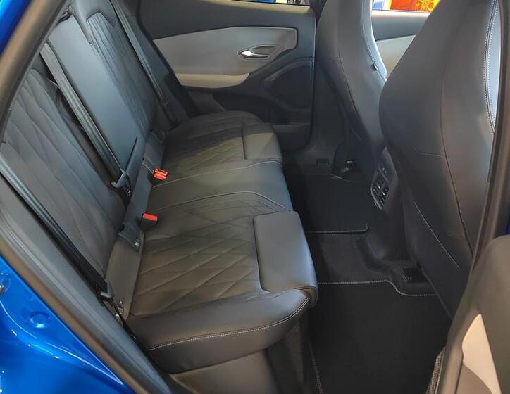 Ford Explorer 15