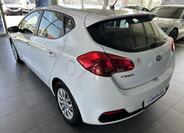 KIA Ceed 4