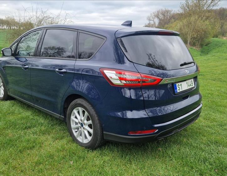 Ford S-MAX 4