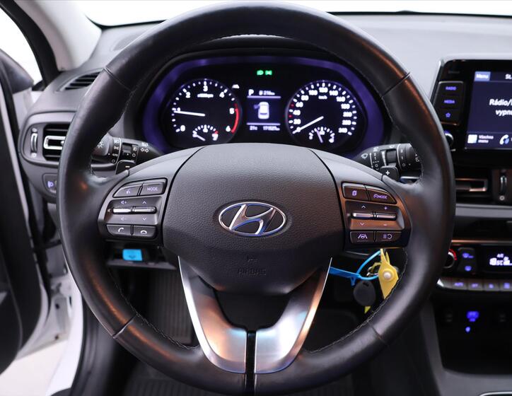 Hyundai i30 17
