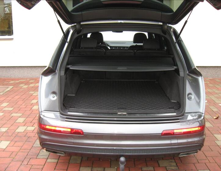 Audi Q7 41