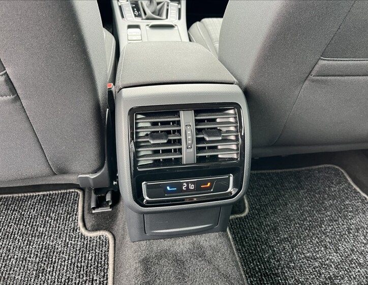 Volkswagen Passat 23