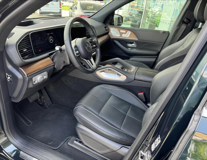 Mercedes-Benz GLE 5