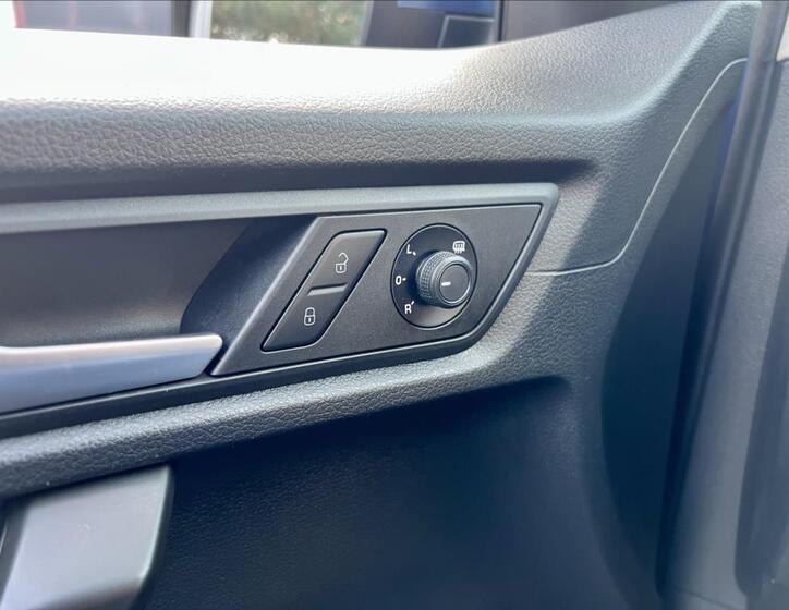 Volkswagen Caddy 38