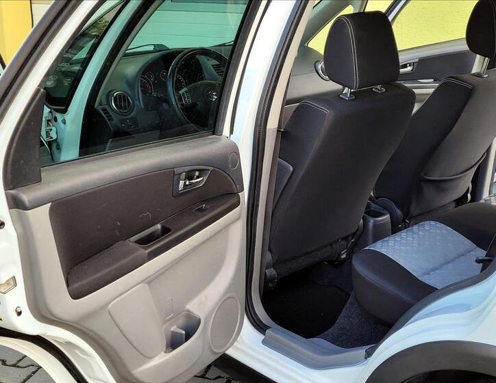 Suzuki SX4 14