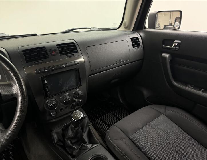 Hummer H3 12