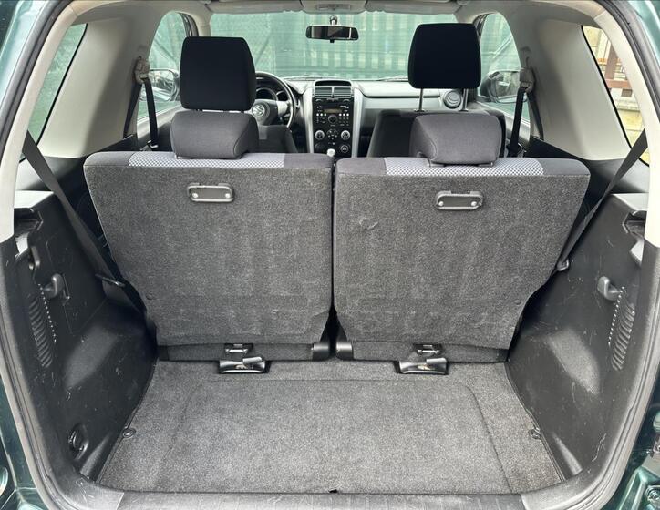 Suzuki Grand Vitara 5
