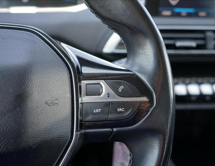 Peugeot 3008 23