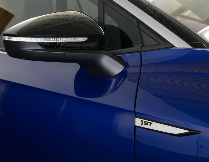 Volkswagen ID.4 11