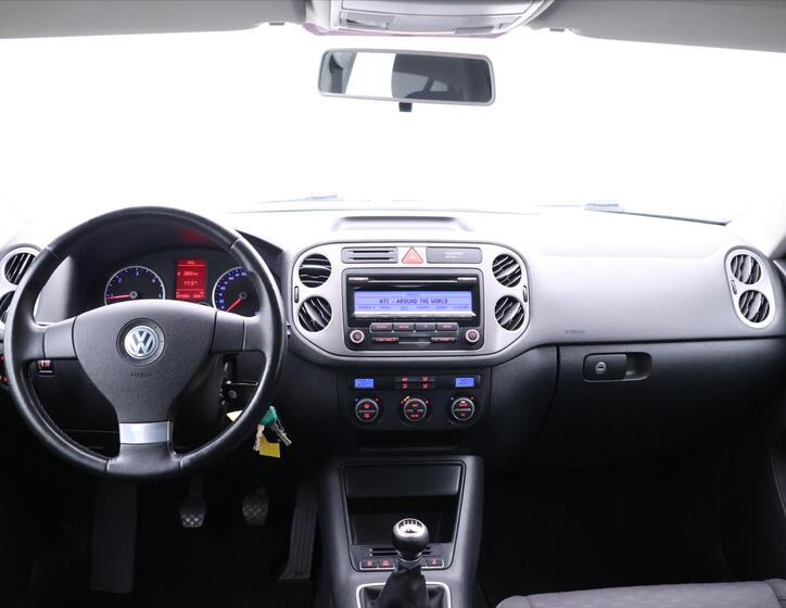 Volkswagen Tiguan 27