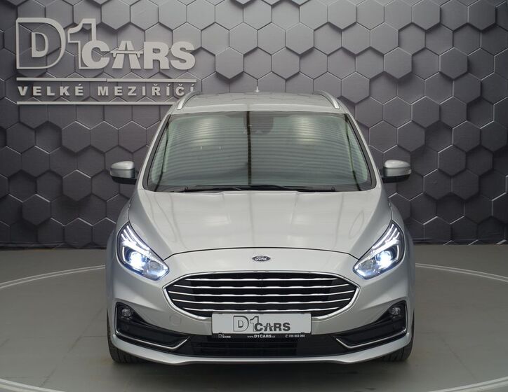 Ford Galaxy 7