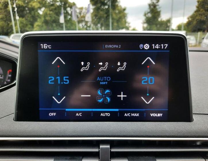 Peugeot 5008 24