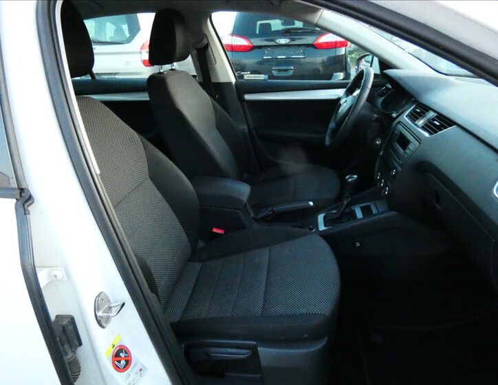 Škoda Octavia 10