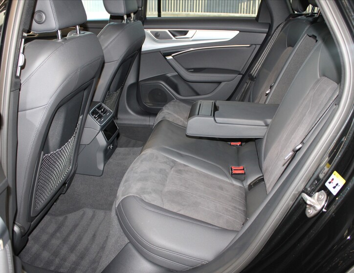 Audi A6 Allroad 8