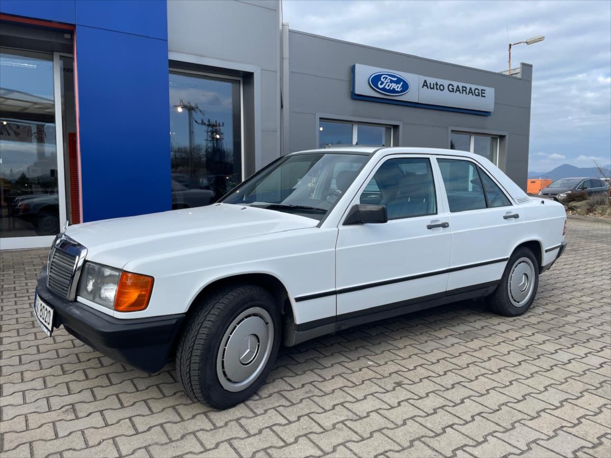Mercedes-Benz 190