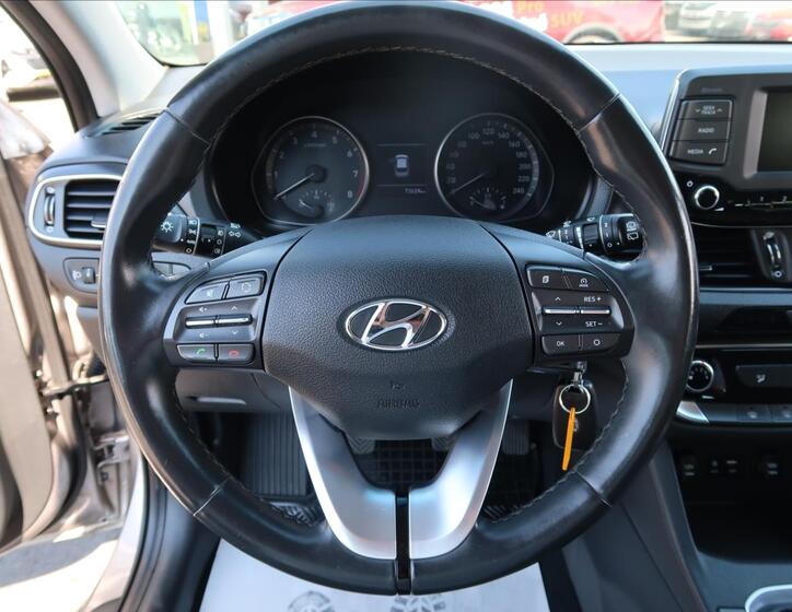 Hyundai i30 15