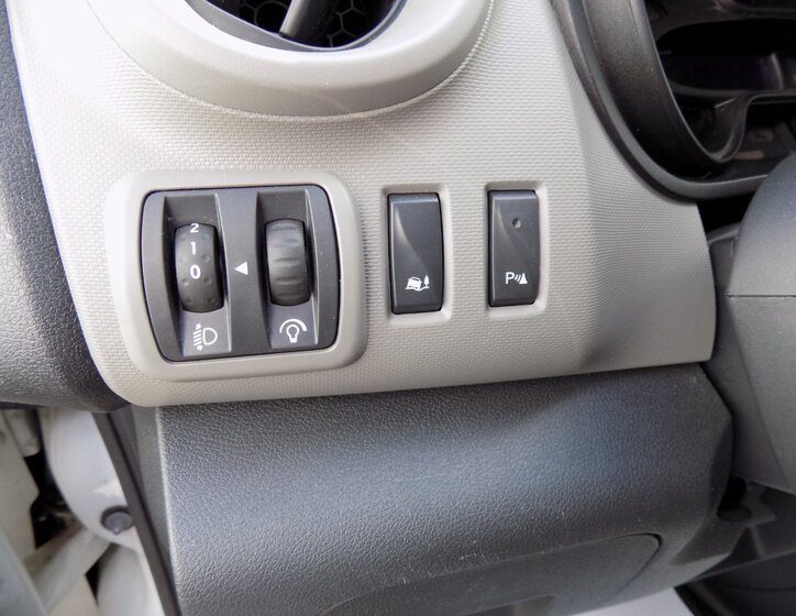 Renault Trafic 15