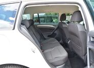 Volkswagen Golf 22