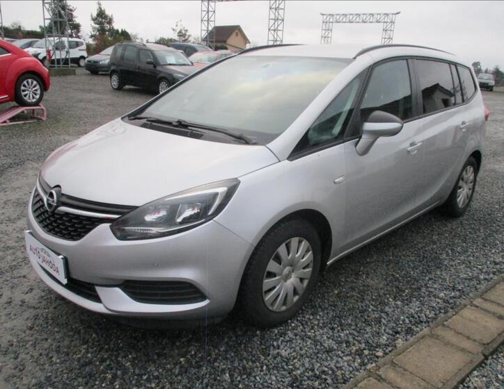 Opel Zafira 3