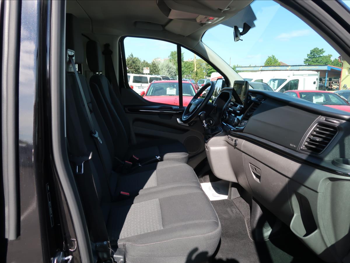 Ford Tourneo Custom