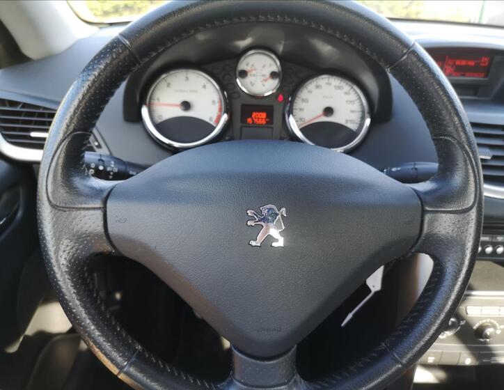 Peugeot 207 3