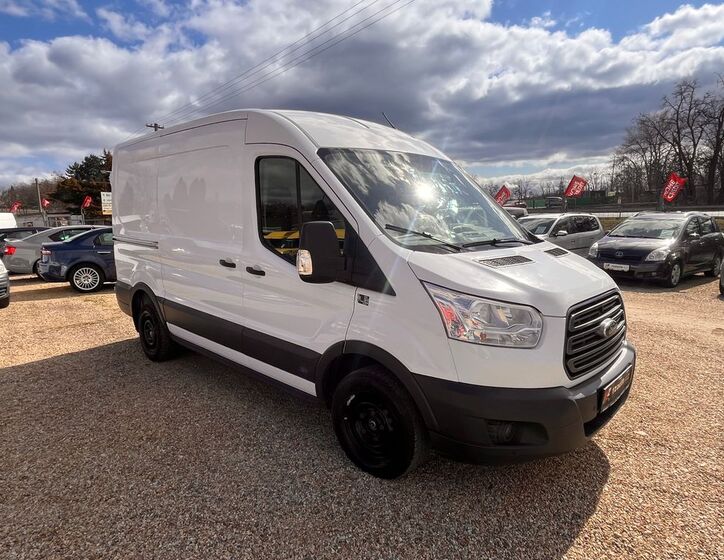 Ford Transit 7