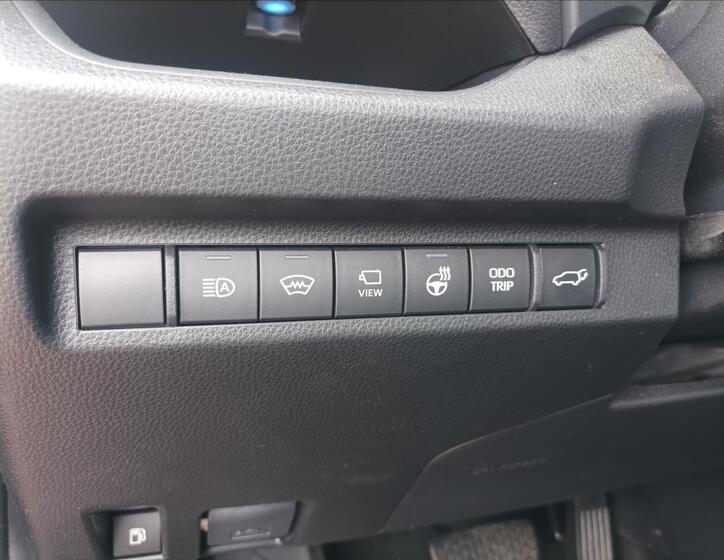 Toyota RAV4 11