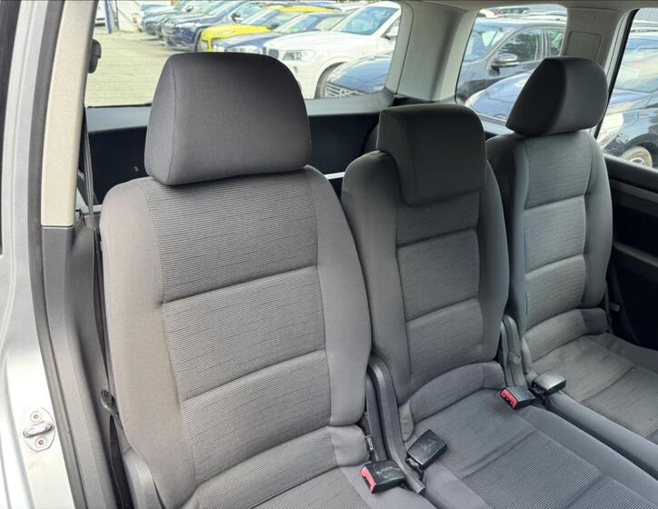 Volkswagen Touran 41
