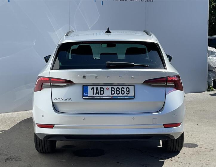 Škoda Octavia 23