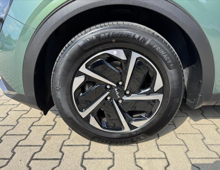 KIA Sportage 11
