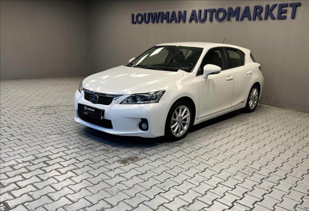 Lexus CT 200h