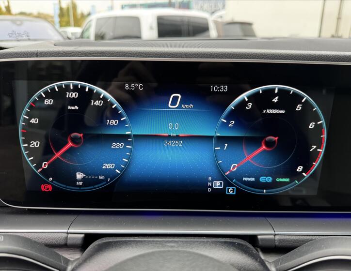 Mercedes-Benz GLS 9