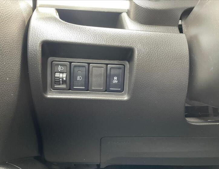 Suzuki Swift 18