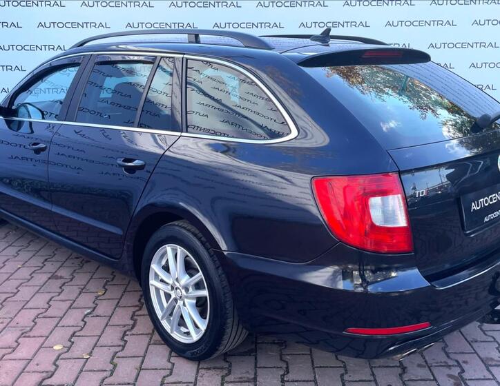 Škoda Superb 6
